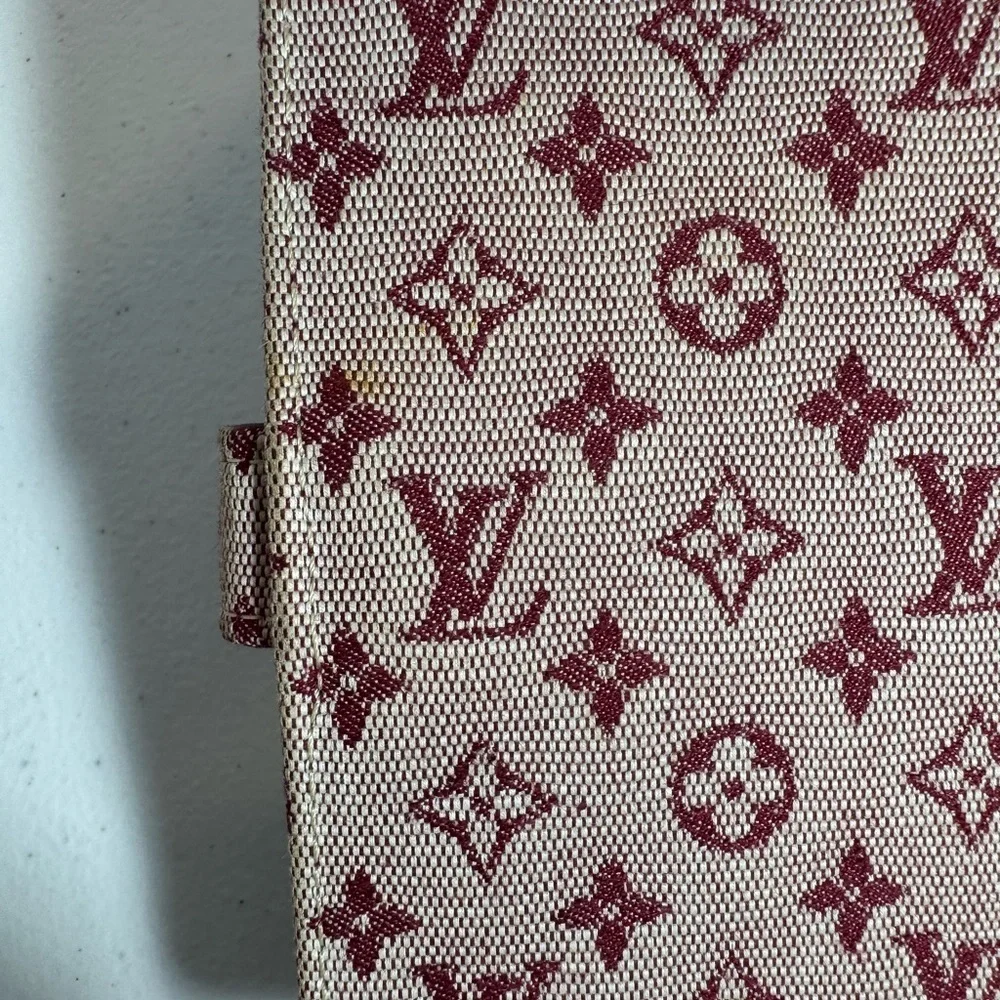 AUTHENTIC Louis Vuitton Red and Cream Monogram Mini Lin Agenda